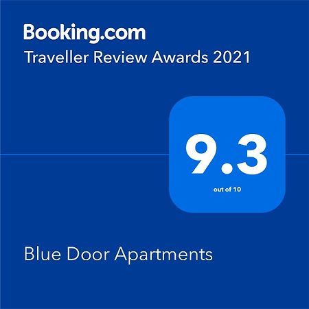 Blue Door Apartments Newcastle  Bagian luar foto